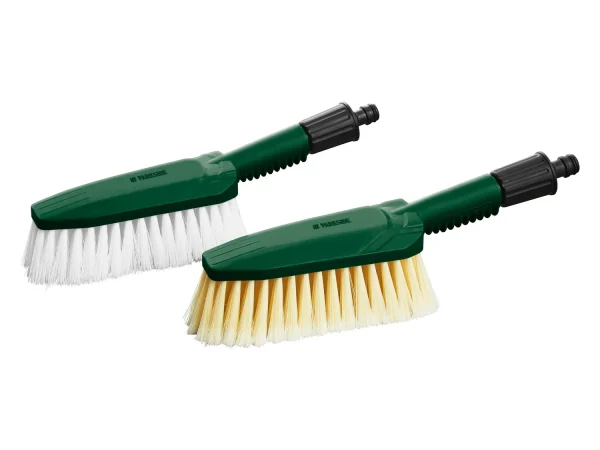 hand scrubber / hand washing brush, suitable for common hose systems